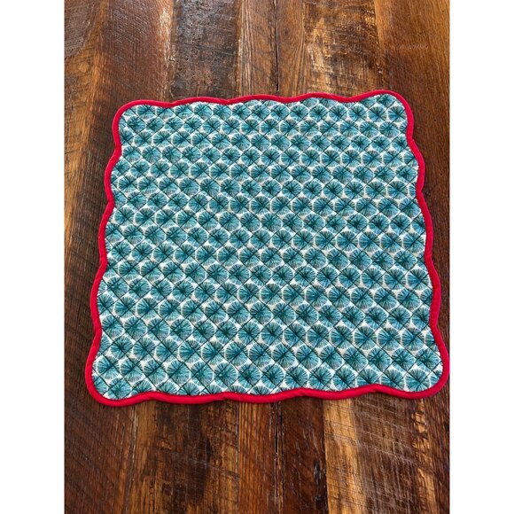 Handmade Quilted Christmas Placemats Set Of 6 Green & Red - Picture 2 of 6